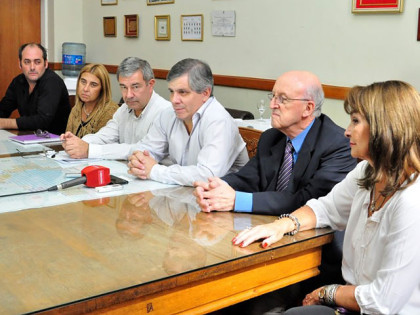 Empleados municipales: Finalización de estudios secundarios Empleados municipales: Finalización de estudios secundarios