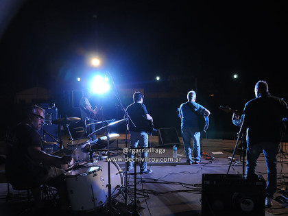 Rock por la Democracia en el Anfiteatro “Pueblos Originarios” Rock por la Democracia en el Anfiteatro “Pueblos Originarios”