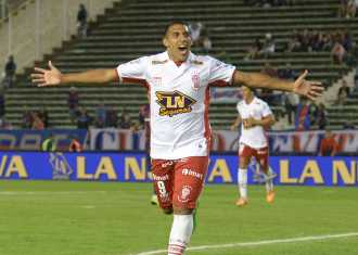 Huracán superó sin atenuantes a Aldosivi y quedó a tiro de la punta Huracán superó sin atenuantes a Aldosivi y quedó a tiro de la punta