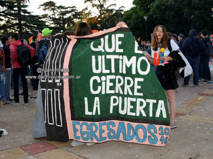 “Último Primer Día de Clases”: Festejos con prevención “Último Primer Día de Clases”: Festejos con prevención
