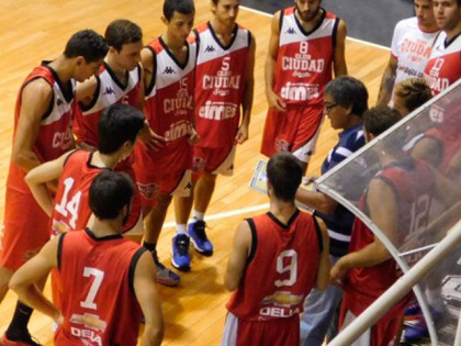 Ciudad de Saladillo le ganó a Racing por el torneo juvenil Ciudad de Saladillo le ganó a Racing por el torneo juvenil