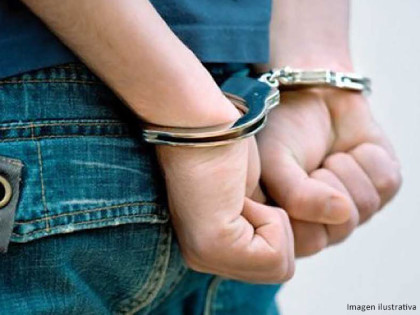 Detienen a una persona por daño, amenazas calificadas y desobediencia Detienen a una persona por daño, amenazas calificadas y desobediencia