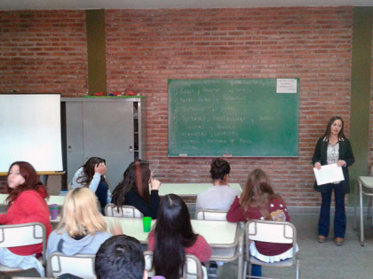 Estudiantes recibieron una charla sobre habilitaciones Estudiantes recibieron una charla sobre habilitaciones