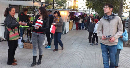 Nació el grupo “Diciembre” con teatro político en la calle Nació el grupo “Diciembre” con teatro político en la calle