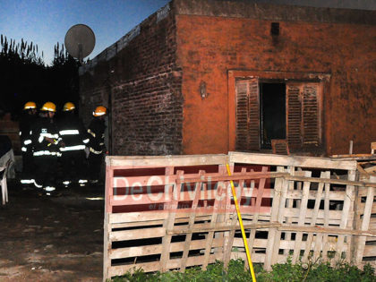 Incendio en una vivienda de Maipú 716 Incendio en una vivienda de Maipú 716