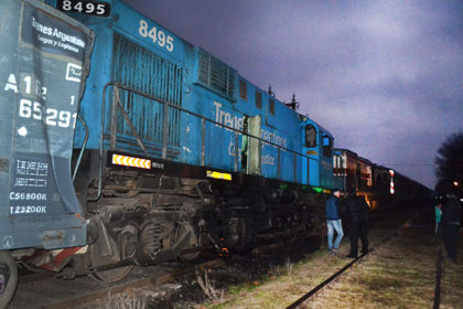 Al menos diez heridos tras choque de trenes en Rawson Al menos diez heridos tras choque de trenes en Rawson