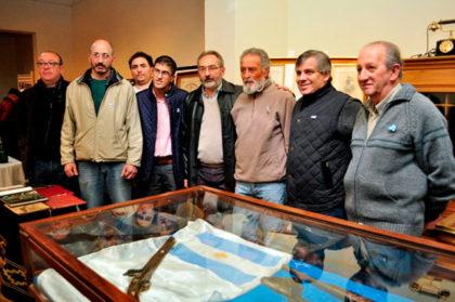 Muestra de coleccionistas sobre el Bicentenario de la Independencia Muestra de coleccionistas sobre el Bicentenario de la Independencia