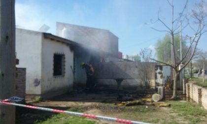 Calle 73 y Monseñor de Andrea: Voraz incendio provoca daños totales en una vivienda Calle 73 y Monseñor de Andrea: Voraz incendio provoca daños totales en una vivienda