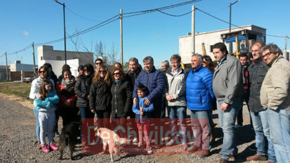 El intendente Guillermo Britos recorrió obras de mejorado de 16 cuadras en el barrio Procrear II El intendente Guillermo Britos recorrió obras de mejorado de 16 cuadras en el barrio Procrear II