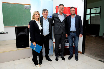 Entrega de certificados del curso de Asistente del Arte de Cuidar Entrega de certificados del curso de Asistente del Arte de Cuidar