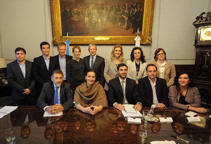 Presentaron las nuevas condiciones del crédito PROCREAR complementario. Presentaron las nuevas condiciones del crédito PROCREAR complementario.