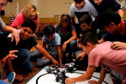 Presentación de la Escuela Municipal de Robótica Presentación de la Escuela Municipal de Robótica