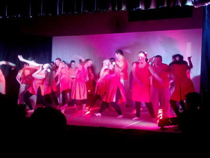 Danzaterapia Chivilcoy: “Donde el corazón nos lleve” recorrido colectivo de inclusión Danzaterapia Chivilcoy: “Donde el corazón nos lleve” recorrido colectivo de inclusión