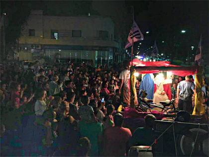 La Juventud Peronista y los Reyes Magos recorrieron los barrios de la ciudad La Juventud Peronista y los Reyes Magos recorrieron los barrios de la ciudad