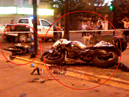 Grave accidente en Mitre y 84, dos personas heridas Grave accidente en Mitre y 84, dos personas heridas