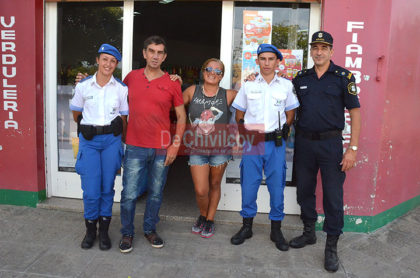 Policía Local: “Afianzando los vínculos en cada barrio” Policía Local: “Afianzando los vínculos en cada barrio”
