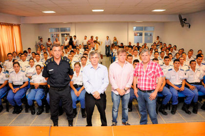 Se presentaron a los nuevos Oficiales de la Policía de Prevención Local Se presentaron a los nuevos Oficiales de la Policía de Prevención Local