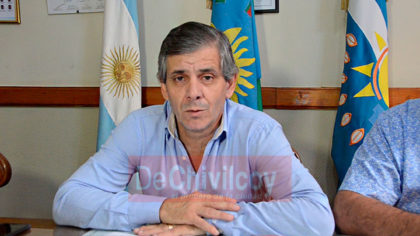 HOY: El Intendente Britos convoca a los vecinos a una reunión por importante obra de asfalto HOY: El Intendente Britos convoca a los vecinos a una reunión por importante obra de asfalto