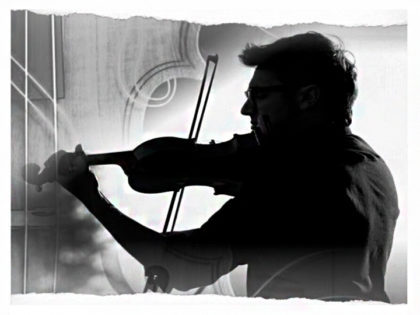 Kuki Errante presenta su álbum “Música Popular Argentina” en el Teatro El Chasqui Kuki Errante presenta su álbum “Música Popular Argentina” en el Teatro El Chasqui