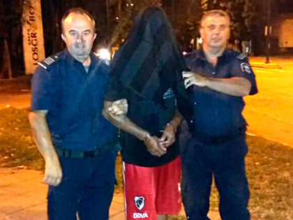 Un detenido por resistencia a la autoridad y amenazas Un detenido por resistencia a la autoridad y amenazas