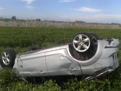 Fallecieron dos jóvenes policías que volcaron en la Ruta 30 Fallecieron dos jóvenes policías que volcaron en la Ruta 30
