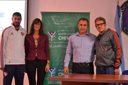 Jornada de Deporte Adaptado en el Centro Universitario Jornada de Deporte Adaptado en el Centro Universitario