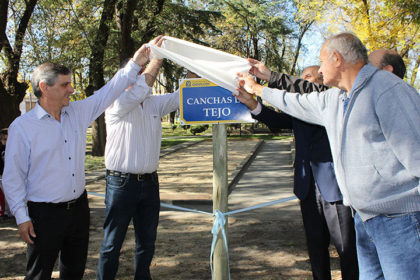 Se inauguraron canchas de tejo y bancos de plaza en la Plaza Martín Fierro Se inauguraron canchas de tejo y bancos de plaza en la Plaza Martín Fierro