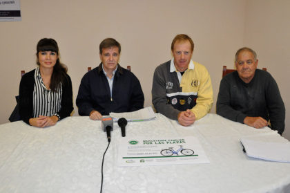 “Chivilcoy en Bici” : 23 de Abril bicicleteada por las plazas “Chivilcoy en Bici” : 23 de Abril bicicleteada por las plazas