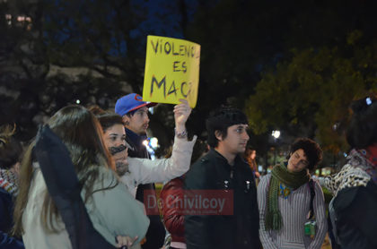 Reclamo Docente: Una multitud acompañó en la marcha realizada en Chivilcoy item-thumbnail