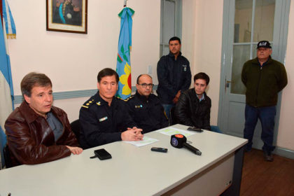 Secuestros virtuales: Perillo felicitó el accionar de los agentes de seguridad Secuestros virtuales: Perillo felicitó el accionar de los agentes de seguridad