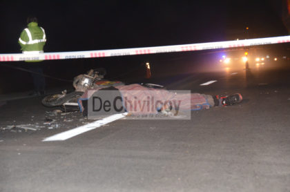 Ruta 5 Km160,500: Fuerte choque entre moto y camión: un muerto Ruta 5 Km160,500: Fuerte choque entre moto y camión: un muerto