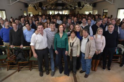 José Ferro presente en un encuentro de campaña junto a Vidal y Marcos Peña José Ferro presente en un encuentro de campaña junto a Vidal y Marcos Peña