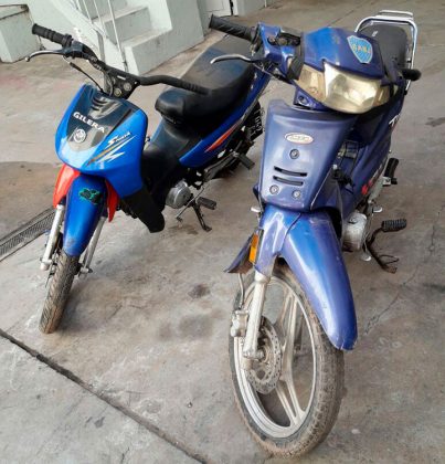 Interceptó a un patrullero bajo amenazas para recuperar la moto secuestrada a su hijo Interceptó a un patrullero bajo amenazas para recuperar la moto secuestrada a su hijo