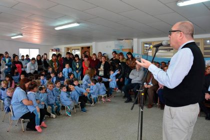 El Jardín Nº 906 homenajeó al General San Martín a 167 años de su fallecimiento El Jardín Nº 906 homenajeó al General San Martín a 167 años de su fallecimiento