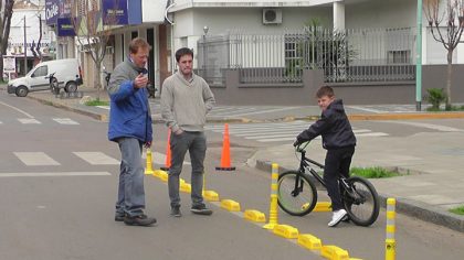 Informan sobre la colocación de señalización y demarcación de la ciclovía exclusiva para bicicletas Informan sobre la colocación de señalización y demarcación de la ciclovía exclusiva para bicicletas