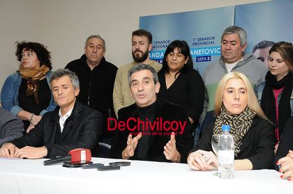 Apareció Randazzo y acudió a la mística militante “me siento profeta en mi tierra” dijo Apareció Randazzo y acudió a la mística militante “me siento profeta en mi tierra” dijo