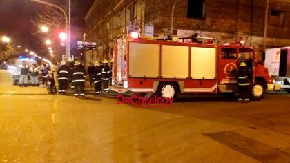 Bernardo de Irigoyen y Pueyrredón: Una moto se prendió fuego por un cortocircuito Bernardo de Irigoyen y Pueyrredón: Una moto se prendió fuego por un cortocircuito