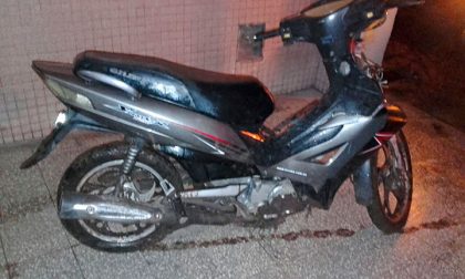Detienen a un menor por el robo de vehículo dejado en la vía pública Detienen a un menor por el robo de vehículo dejado en la vía pública