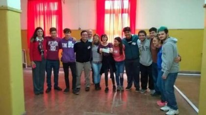 La Municipalidad entregó un cheque a la Escuela Técnica Nº 1 La Municipalidad entregó un cheque a la Escuela Técnica Nº 1