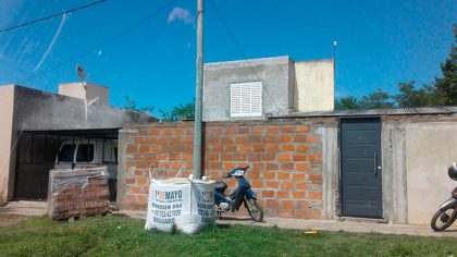 Robo de un celular tras un forcejeo Robo de un celular tras un forcejeo