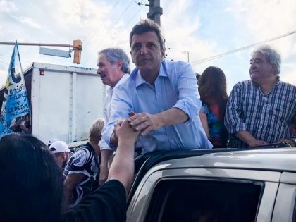 Massa entra en la recta final de una campaña electoral que será determinante para su futuro político item-thumbnail