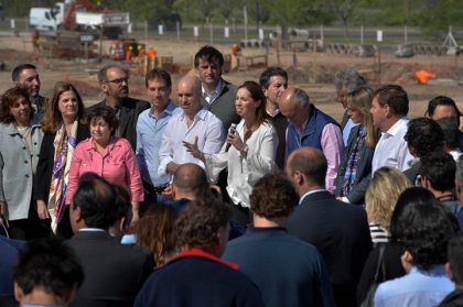 Vidal: Las elecciones de ayer “simbolizan que necesitamos estar más juntos, que trabajar en equipo logra puentes” Vidal: Las elecciones de ayer “simbolizan que necesitamos estar más juntos, que trabajar en equipo logra puentes”