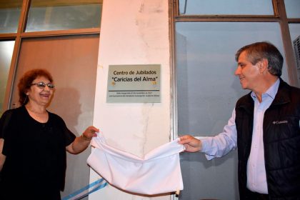 El intendente Britos acompañó al Centro de Jubilados “Caricias del Alma” en la inauguración de su sede El intendente Britos acompañó al Centro de Jubilados “Caricias del Alma” en la inauguración de su sede