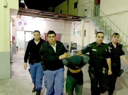 Robó un vehículo y tras ser perseguido se logró su aprehensión Robó un vehículo y tras ser perseguido se logró su aprehensión