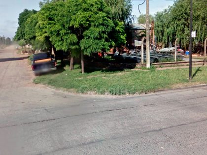 Un automóvil y una motocicleta colisionaron en la Avenida de Tomaso item-thumbnail