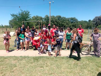 Unión de Jóvenes por Chivilcoy y los Reyes Magos recorrieron la ciudad Unión de Jóvenes por Chivilcoy y los Reyes Magos recorrieron la ciudad