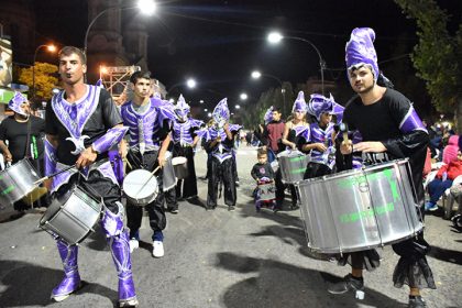 Domingo: Primera gran noche de Carnaval Domingo: Primera gran noche de Carnaval