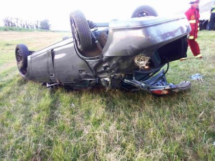 Volcaron dos vehículos en la Ruta Nacional 5 Volcaron dos vehículos en la Ruta Nacional 5