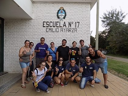 La Juventud Peronista repartió huevos de Pascua en la localidad de Ayarza item-thumbnail