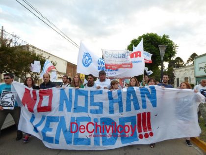 Nunca más: Multitudinaria marcha en Chivilcoy a 42 años del último golpe militar Nunca más: Multitudinaria marcha en Chivilcoy a 42 años del último golpe militar